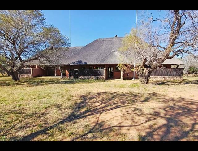 5 BEDROOM HOUSE FOR SALE IN VAALKOP DAM